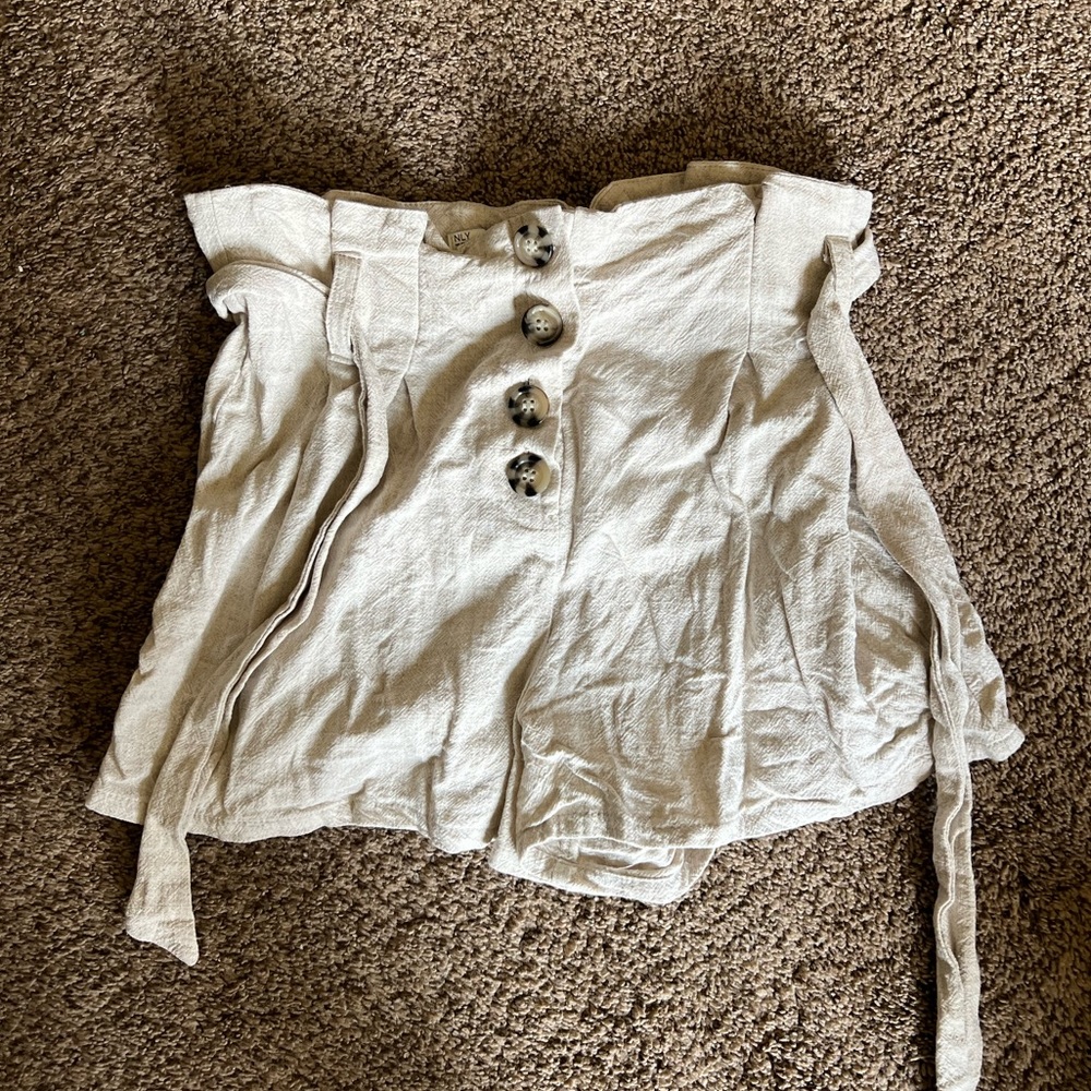 Linen shorts